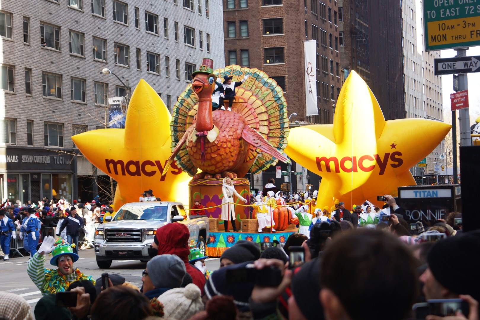 Macys Thanksgiving Day Parade Luma Hotel